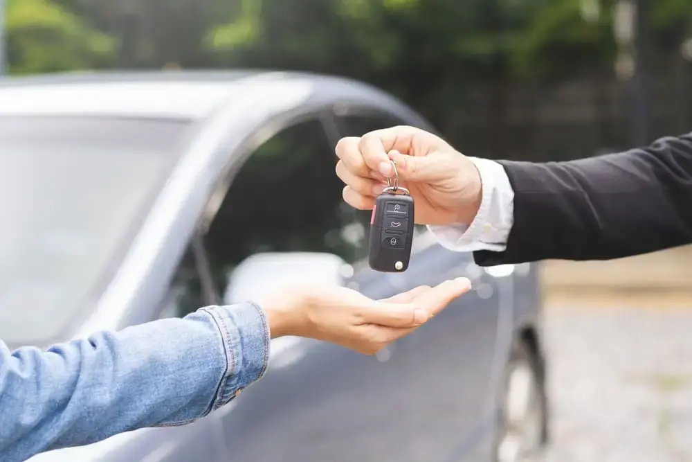 cuanto vale el traspaso de un carro en cali